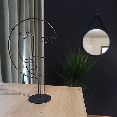 Cztery Katy W Rynku Apartment Валбжих Екстериор снимка